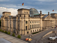 Здание Бундестага в Берлине