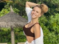 "Буду раздеваться медленно": Оля Полякова с дочерью устроили "стриптиз"