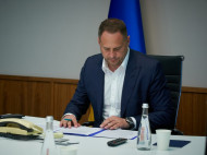 «Маразм крепчал, дубински гнулись»: Мокрик «уничтожил» реверанс Ермака перед США