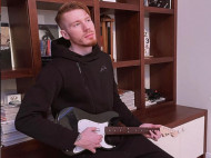 «Гитару сожги!» Внуку Аллы Пугачевой пришлось оправдываться за музицирование