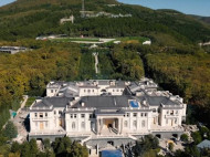 "Самое охраняемое место в России": Навальный рассказал подробности о личном дворце Путина