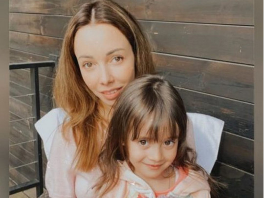 Екатерина Кухар с дочкой