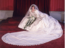 Принцесса Диана в свадебном платье