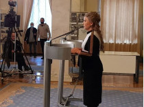 Юлия Тимошенко в кулуарах парламента