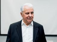 Кравчук выступил за украинский референдум по Крыму и Донбассу