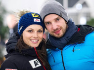 «Любовь в животе»: олимпийская чемпионка объявила о своей беременности