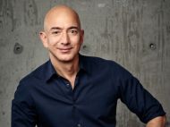 Джефф Безос покидает пост гендиректора компании Amazon, сделавшей его миллиардером