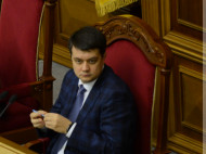 Разумков раскритиковал способ запрета «телеканалов Медведчука»