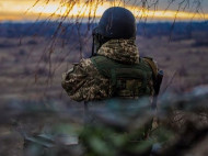 Обострение на Донбассе: ранены бойцы ВСУ