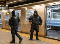 Полиция Нью-Йорка ищет серийного убийцу в метро