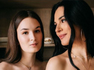 Маша Ефросинина показала 17-летнюю дочь