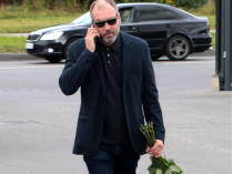 Алексей Григорьев на похоронах бывшей жены