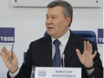 Суд отменил арест Януковича