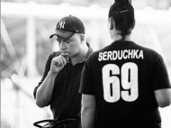 Андрій Данилко накинувся на&nbsp;ведучого, який перевдягнувся у&nbsp;жінку