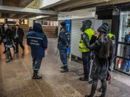 Мін немає: в&nbsp;Києві відкрили всі станції метро