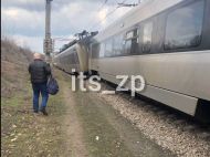 Аварія &laquo;Інтерсіті&raquo; під Запоріжжям: момент сходу вагонів з&nbsp;рейок зняли на&nbsp;відео