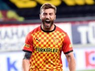 Трохи не&nbsp;збожеволів: футболіст вразив реакцією на&nbsp;дебютний виклик до&nbsp;збірної країни