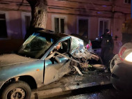 Страшна аварія в&nbsp;Одесі: авто швидкої допомоги врізалося в&nbsp;легковик