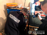 Наймолодшій було 11 років: в&nbsp;Чернівцях пенсіонери розбещували дівчаток та&nbsp;знімали свої &laquo;подвиги&raquo; на&nbsp;відео