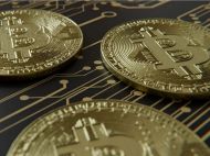 Українські чиновники виявилися власниками біткоінів на&nbsp;75 мільярдів гривень