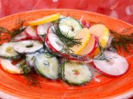 Легкий весенний салат&nbsp;&mdash; новый вкус мая