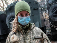 Медику, яка рятувала поранених під Шумами, вручили орден Богдана Хмельницького