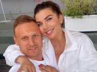 &laquo;Пограла апельсинками&raquo;: Анна Седокова в&nbsp;крихітному бікіні розповіла про свою мрію