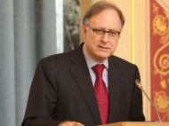 Не&nbsp;блеф: колишній посол США в&nbsp;Москві попередив про небезпеку для України політичних маневрів Путіна