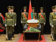 З&nbsp;Леонідом Борткевичем попрощалися в&nbsp;Мінську: названа причина смерті знаменитого &laquo;пісняра&raquo;