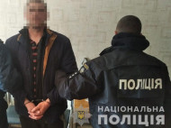Бив металевим прутом по&nbsp;голові і&nbsp;всьому тілу: під Дніпром чоловік жорстоко вбив рідну тітку