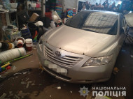 У&nbsp;Харкові автомобіль в'їхав в&nbsp;ряди на&nbsp;ринку: постраждалі&nbsp;&mdash; в&nbsp;лікарні