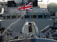 Корабль Королевского военно-морского флота Великобритании