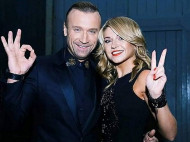 Олег Винник з&nbsp;дружиною і&nbsp;дитиною: у&nbsp;мережі з'явився незвичайний &laquo;сімейний портрет&raquo;