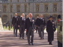 Члены королевской семьи на похоронах