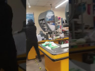 У &laquo;месника&raquo; з&nbsp;супермаркету у&nbsp;Маріуполі знайшли шаблю, гвинтівку та&nbsp;наркотики