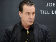 Зрадив Лободі: вокаліста Rammstein &laquo;застукали&raquo; з&nbsp;блондинкою