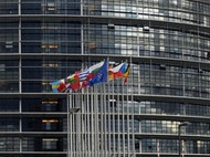 Європарламент закликав відмовитися від імпорту нафти та&nbsp;газу з&nbsp;Росії до&nbsp;ЄС