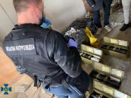 Завдав збитків на&nbsp;півмільйона: екс-чиновник Укроборонпрому налагодив схему крадіжки армійських оптичних прицілів
