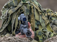 Війська Росії на&nbsp;кордоні України: в&nbsp;НАТО фіксують десятки тисяч військових