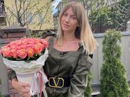 Главное&nbsp;&mdash; не&nbsp;забыть розы: Леся Никитюк трогательно поздравила маму Кэт с&nbsp;праздником