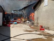 В&nbsp;Ивано-Франковске горят склады
