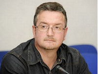 Олег Белоколос