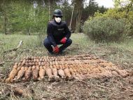 Смерть затаилась недалеко от&nbsp;жилых домов: в&nbsp;Донецкой области нашли почти 500 неразорвавшихся боеприпасов