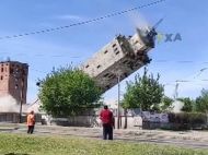 &laquo;Конец эпохи&raquo;: в&nbsp;сети появилось впечатляющее видео подрыва старинного элеватора