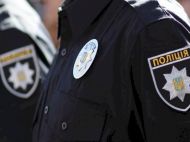 Міг лишитися ока: в&nbsp;центрі Одеси п'яний мопедист ударив кайданкою в&nbsp;обличчя старшого лейтенанта поліції