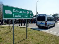 Польща прямо на&nbsp;кордоні буде вакцинувати українців, які приїжджають на&nbsp;роботу