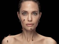 Анджелина Джоли покрылась живыми пчелами и&nbsp;сделала фотосессию