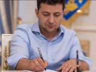 Зеленський ввів в&nbsp;дію рішення РНБО щодо санкцій: у&nbsp;списку&nbsp;&mdash; ватажки бойовиків, &laquo;глава&raquo; Криму, &laquo;кримінальні авторитети&raquo;