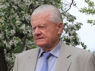 Крутіше, ніж у&nbsp;Наполеона: Герой України показав свій мавзолей за&nbsp;три мільйони доларів, який будував 10 років
