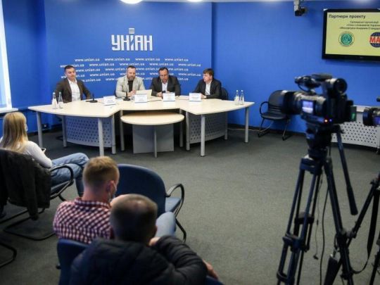 В Киеве проверили качество ДП и бензина на семи крупнейших АЗС